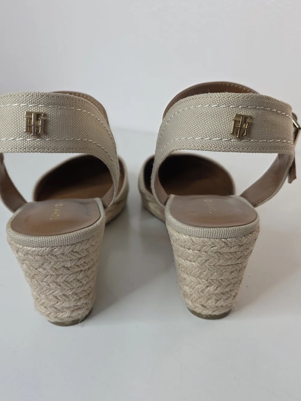 Tommy Hilfiger Nilsa Beige Espadrille Wedge Sandals with Ankle Strap Size 8.5